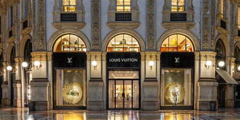 negozi vintage milano louis vuitton